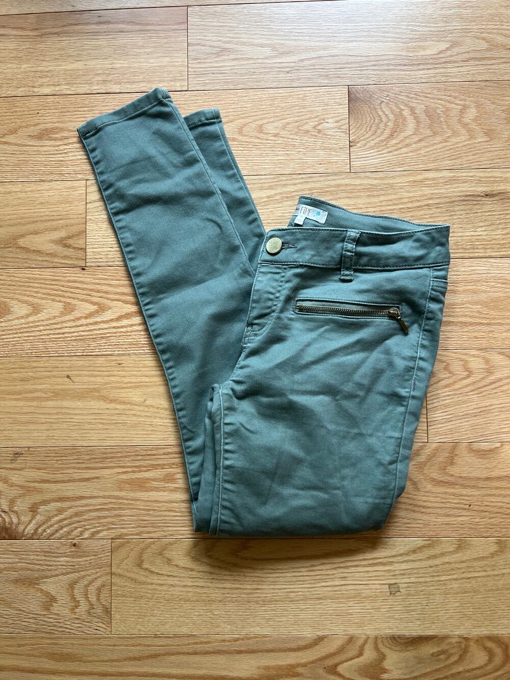 Love, Fire Low Rise Skinny Jeans Green Junior's Size 5 JL